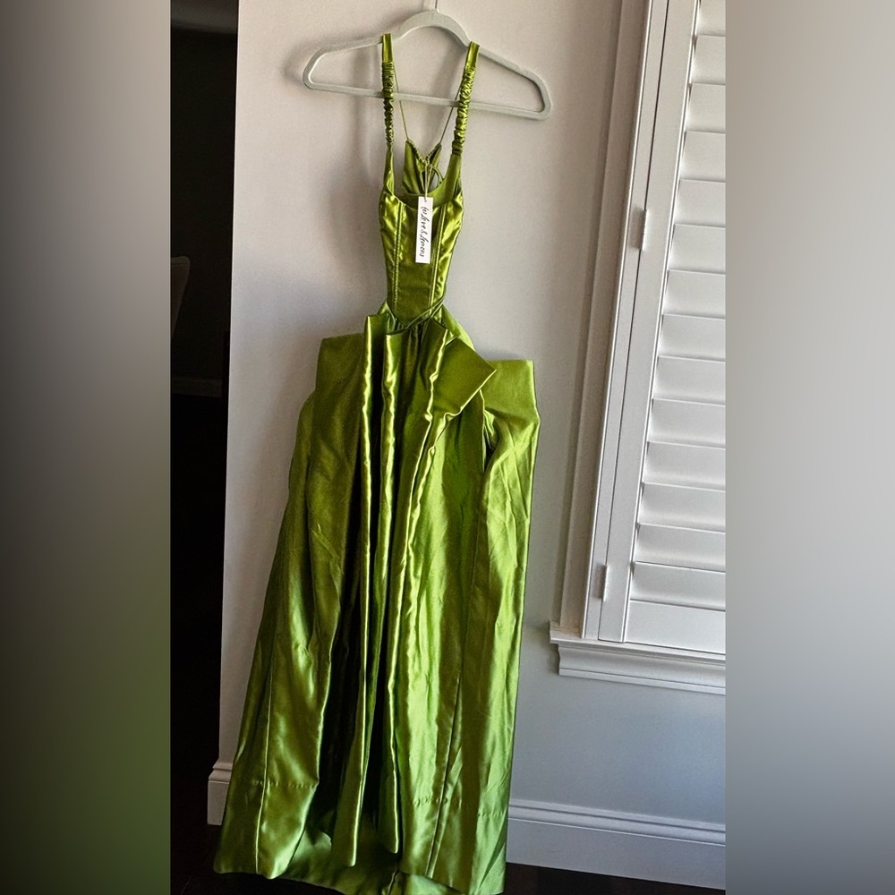 Free People - green gown open side slit , size (S) - Picture 3 of 10